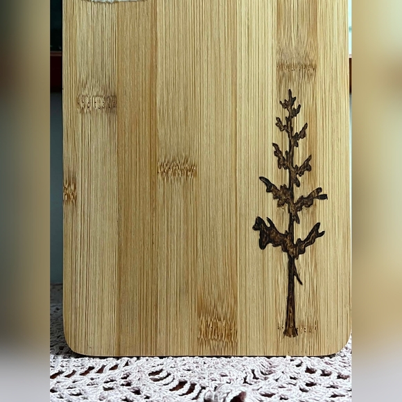 #608 Hand Drawn and Wood Burned Charcuterie Wall Decor Wood Serving Board Resin - Picture 3 of 3